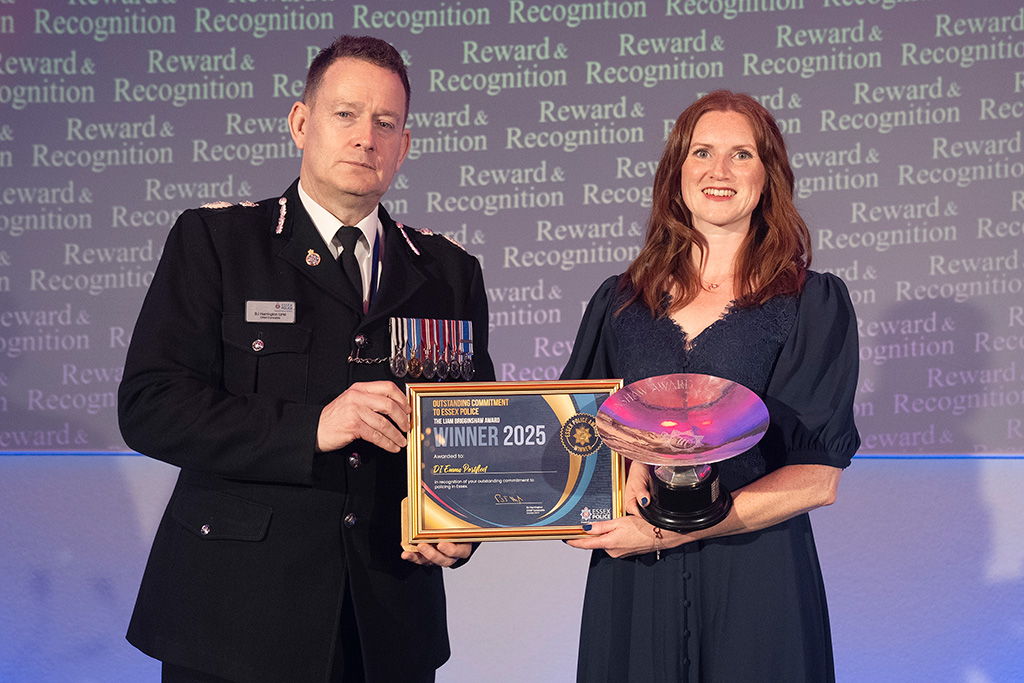 Emma Portfleet and Chief Constable with award