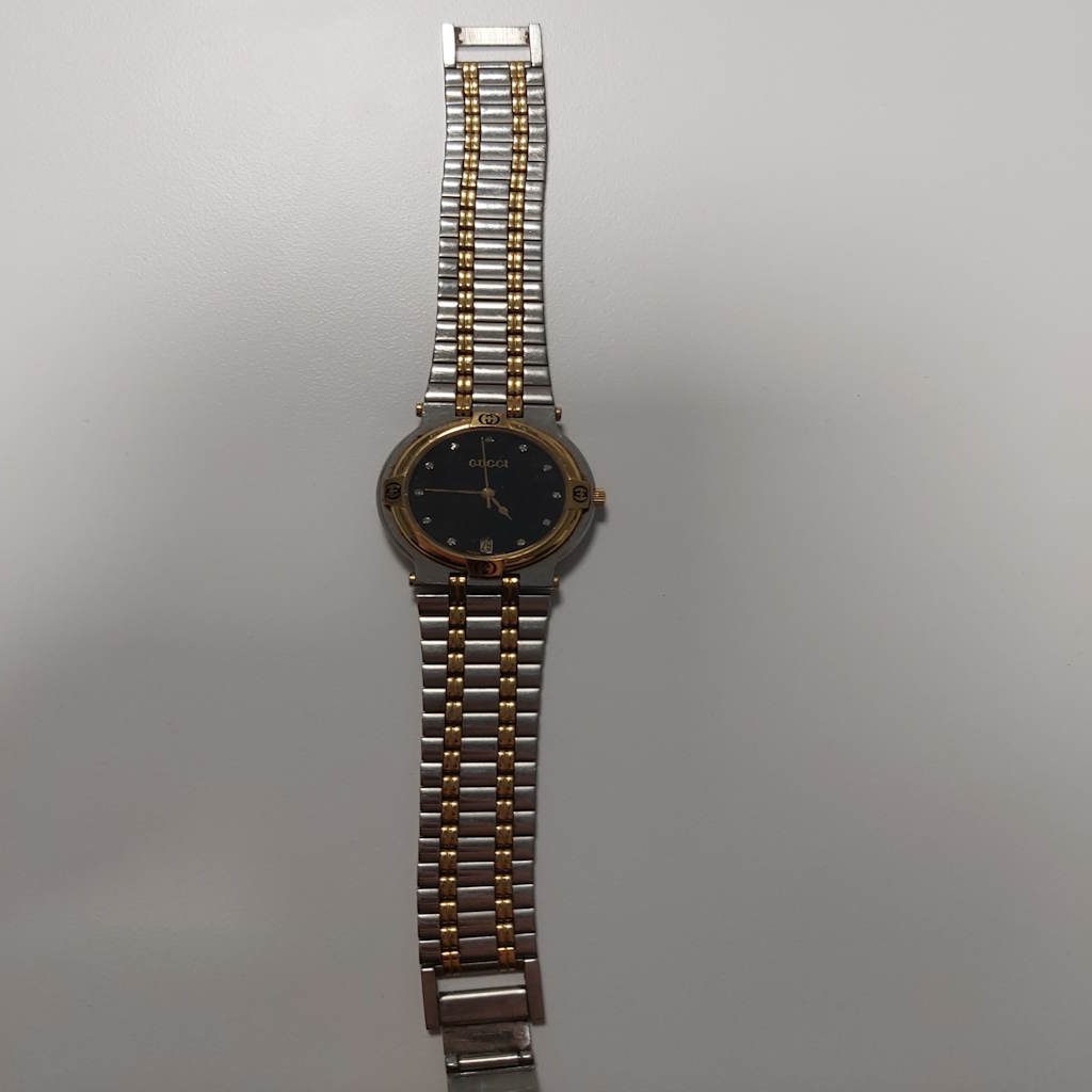 20260116 Genuine Gucci watch seized