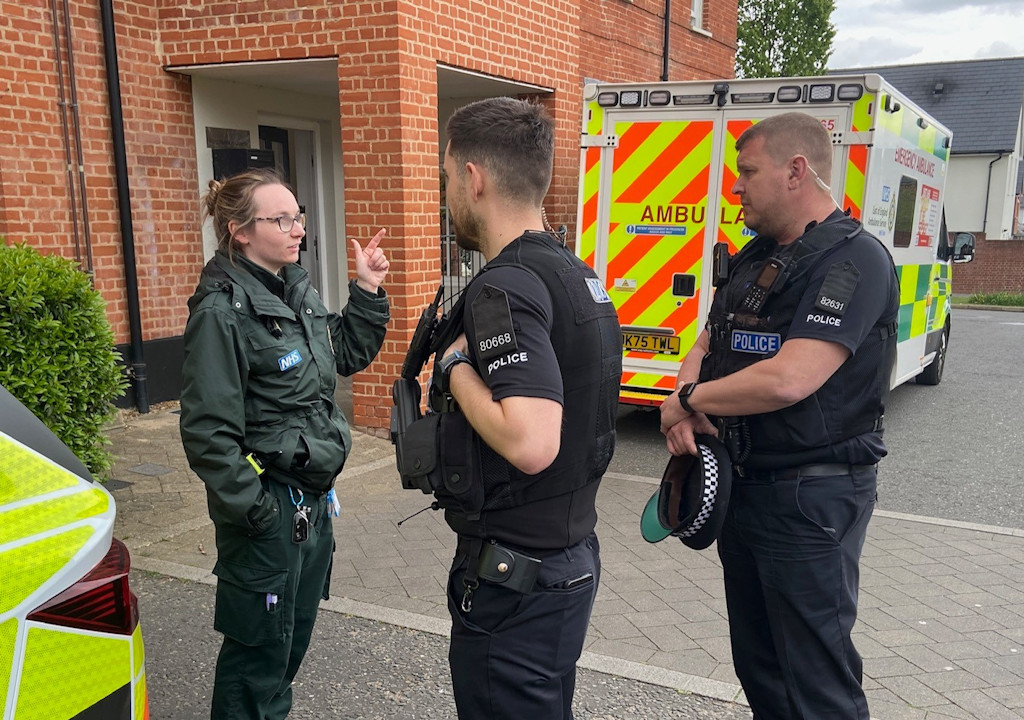 chelmsford-lpt-ambulance-1024