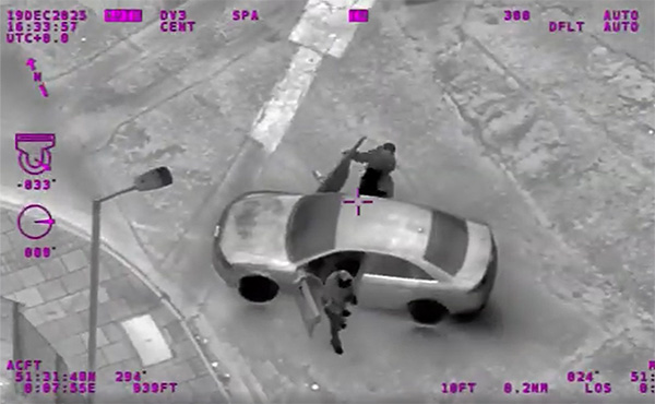 NPAS footage of suspects fleeing car